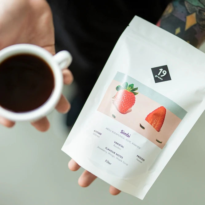 19grams Simbi Filter Kaffee mit frischem Kaffee