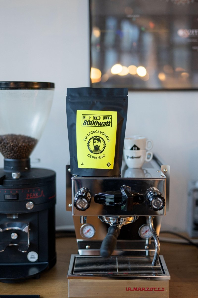 Fullforcevoraus Espresso von 8000watt & Rick Zabel auf Kaffeemaschine