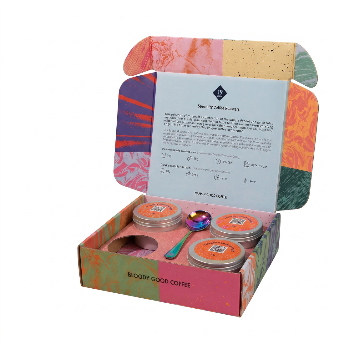 19grams The Fermentation Project Kaffee Kit Espresso – Freigestellte geöffnete Box mit drei silbernen Kaffeedosen, schillerndem Löffel und bedrucktem Innendeckel mit Schriftzug „Bloody Good Coffee“