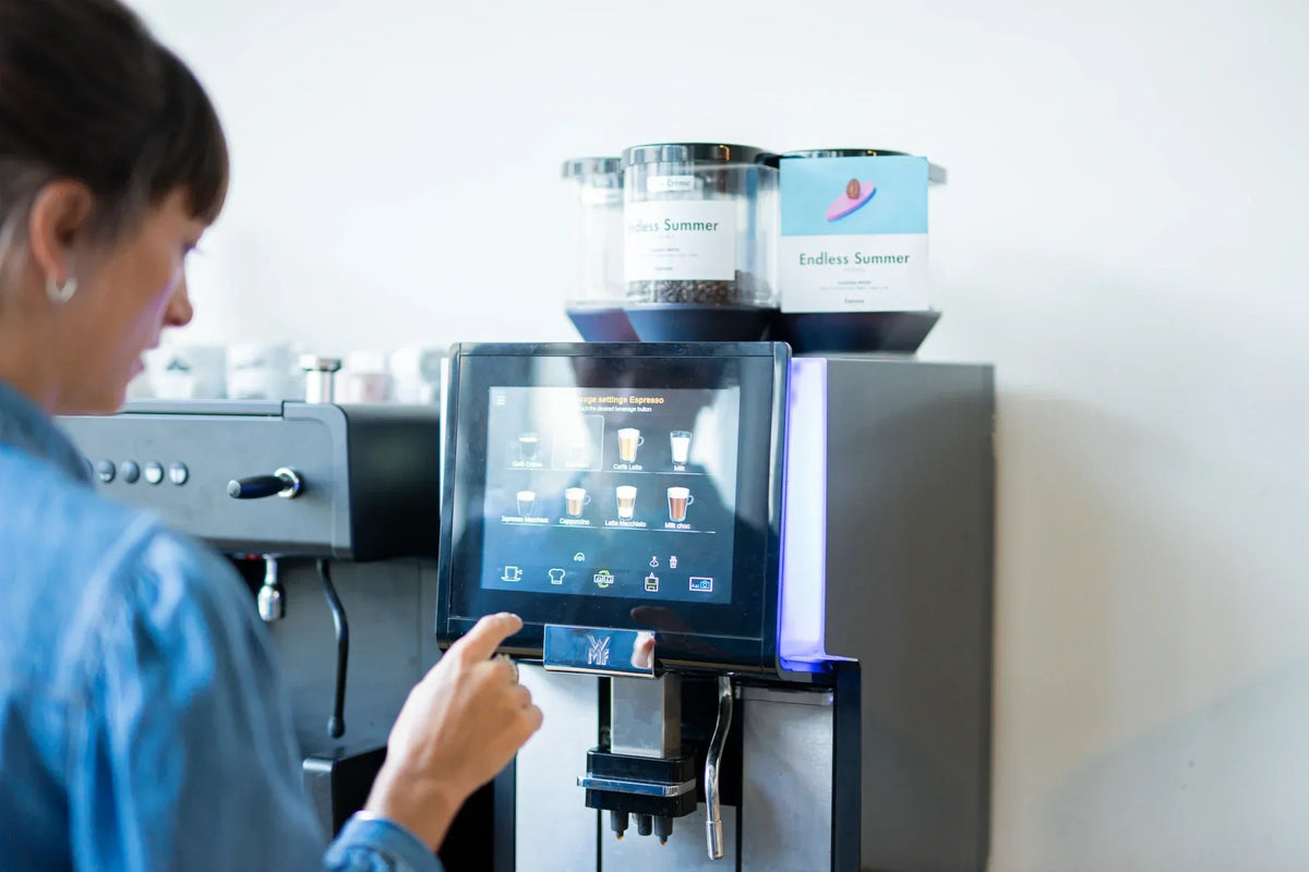 Mehr als nur Knöpfchendrücken: So holst du das Beste aus deinem Kaffeevollautomaten