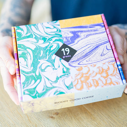 19grams Espresso Testbox 2024 mit 5 verschiedenen Espressos Geschenkbox - Espresso Probierpaket kaufen bei 19grims.com Roasters Berlin
